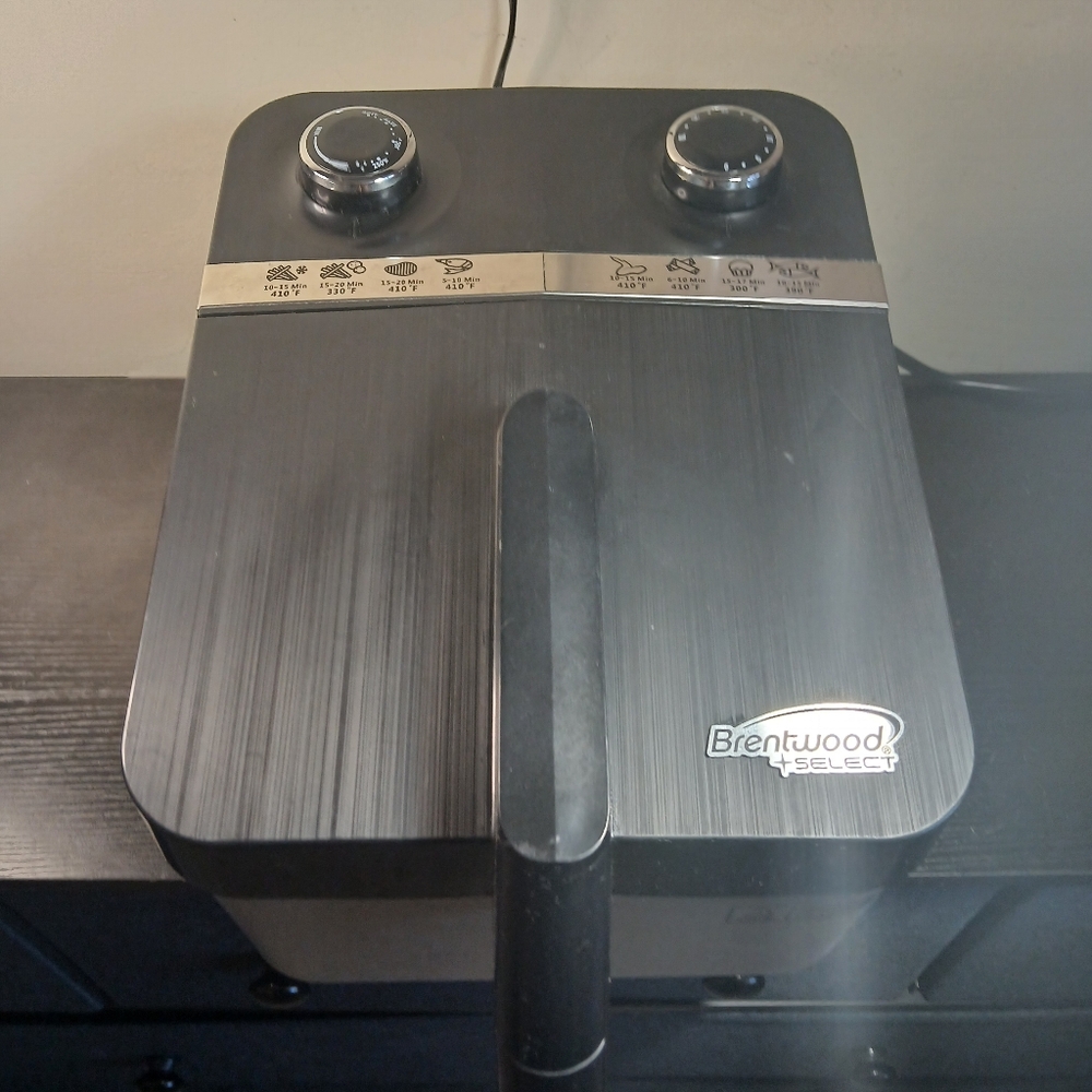 Brentwood Select 3.4 Quart Rapid Electric Air Fryer In Stainless SteelIntrod